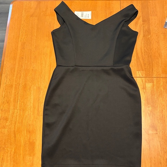 Black Mini Dress with Gold Embroidered Appliqué - Women - Picture 4 of 6